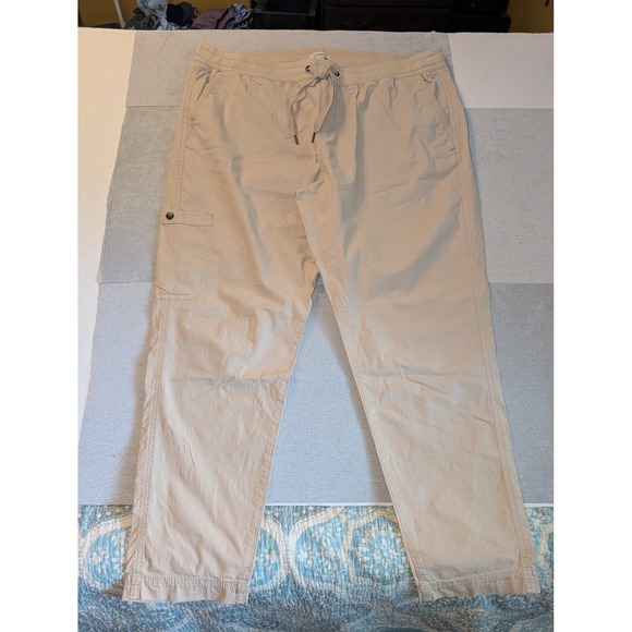 L.L. Bean Other - L.L.Bean size XL men's cotton blend cargo pants